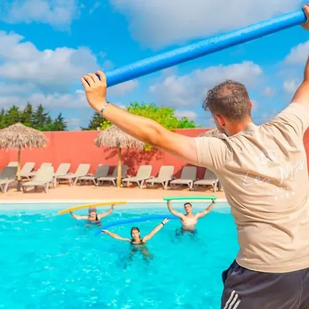 Avec Climatisation - 4 Pers. - Api-1-52-2759 Vic-la-Gardiole
